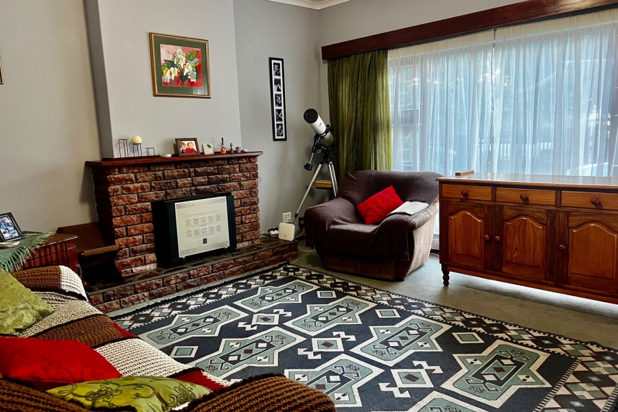7 Bedroom Property for Sale in George Central Western Cape